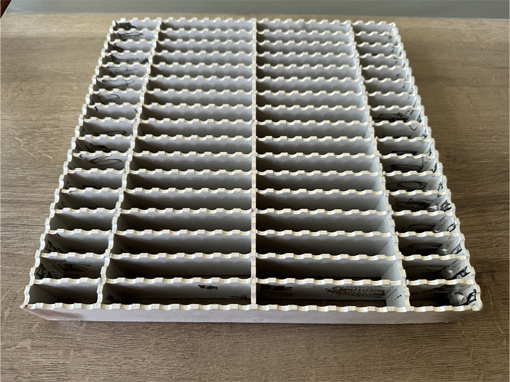 What-are-the-differences-between-composite-steel-grating-02.jpg What-are-the-differences-between-composite-steel-grating-02.jpg